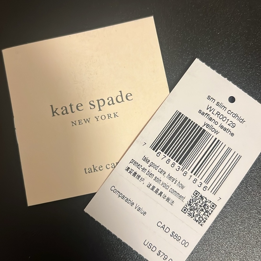 Spade - Yellow Wallet - Picture 3 of 3